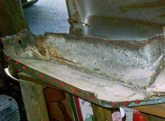 Location of spotwelds holding trunk drop off panel to the quarter panel