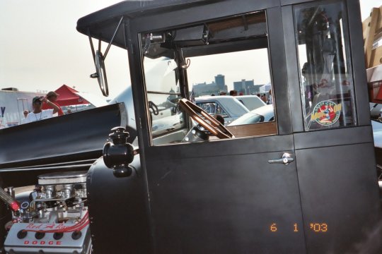 jackson_27_diamondt_cab.jpg (37867 bytes)