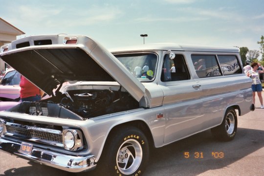 memphis_cad_powered_suburban.jpg (42146 bytes)